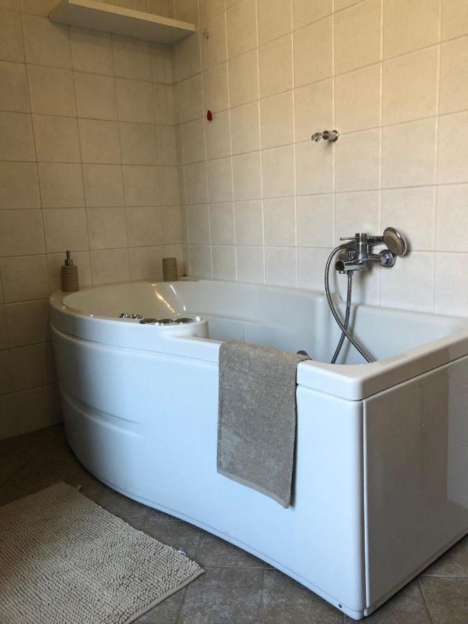 Como Lake Holiday Home Колико Екстериор снимка